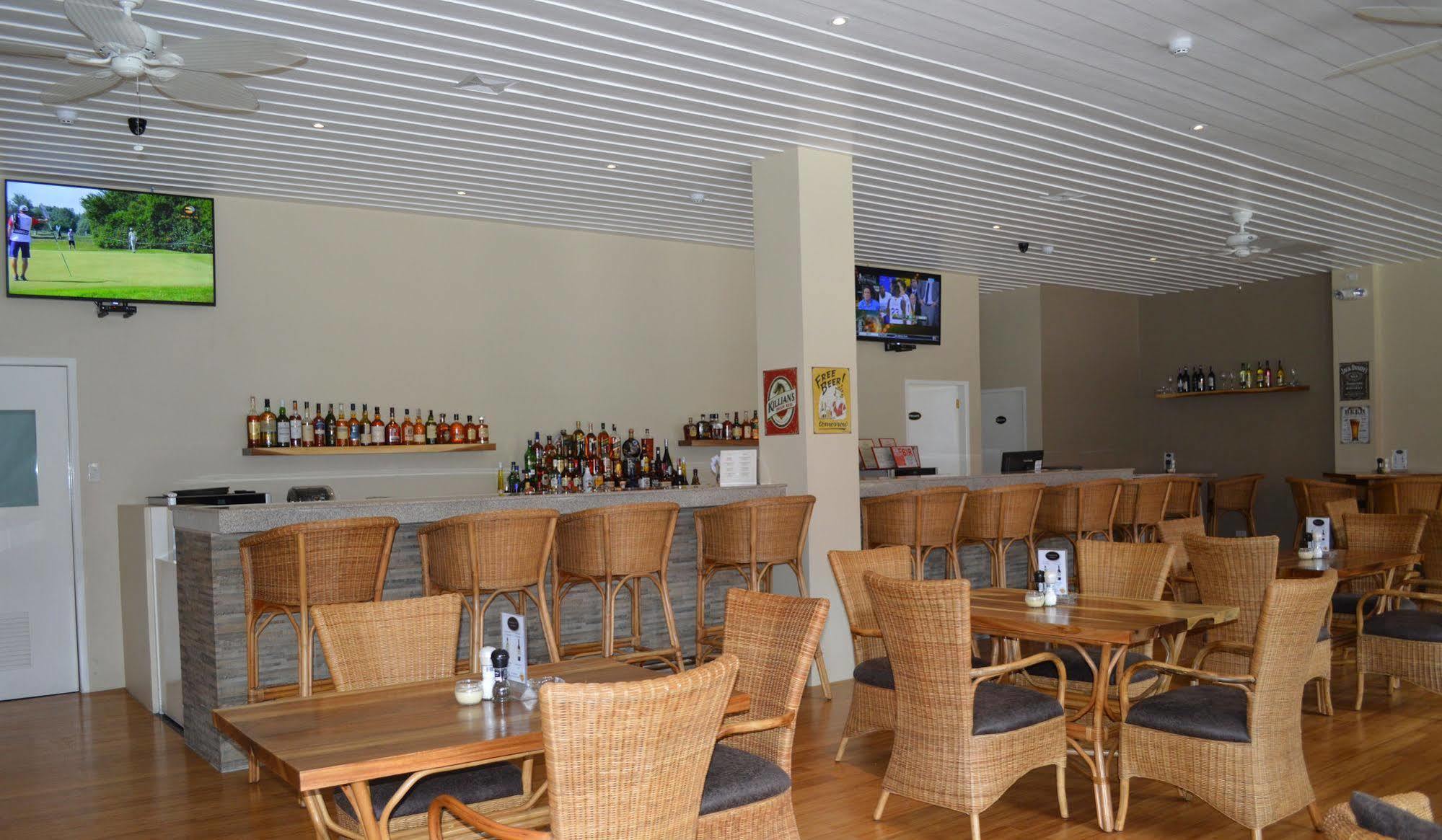 Kingsley'S Hotel And Gastro Pub Mabalacat المظهر الخارجي الصورة